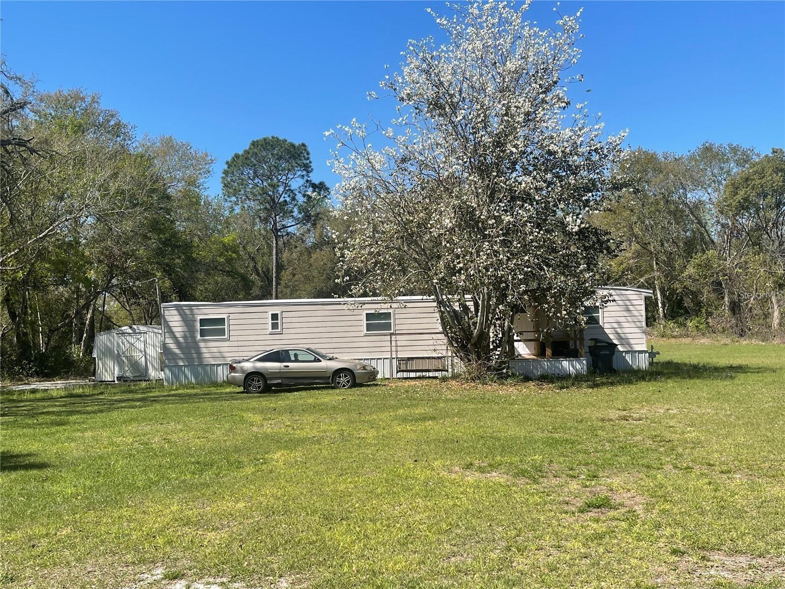 4385 Dietz Rd Property Photo 7
