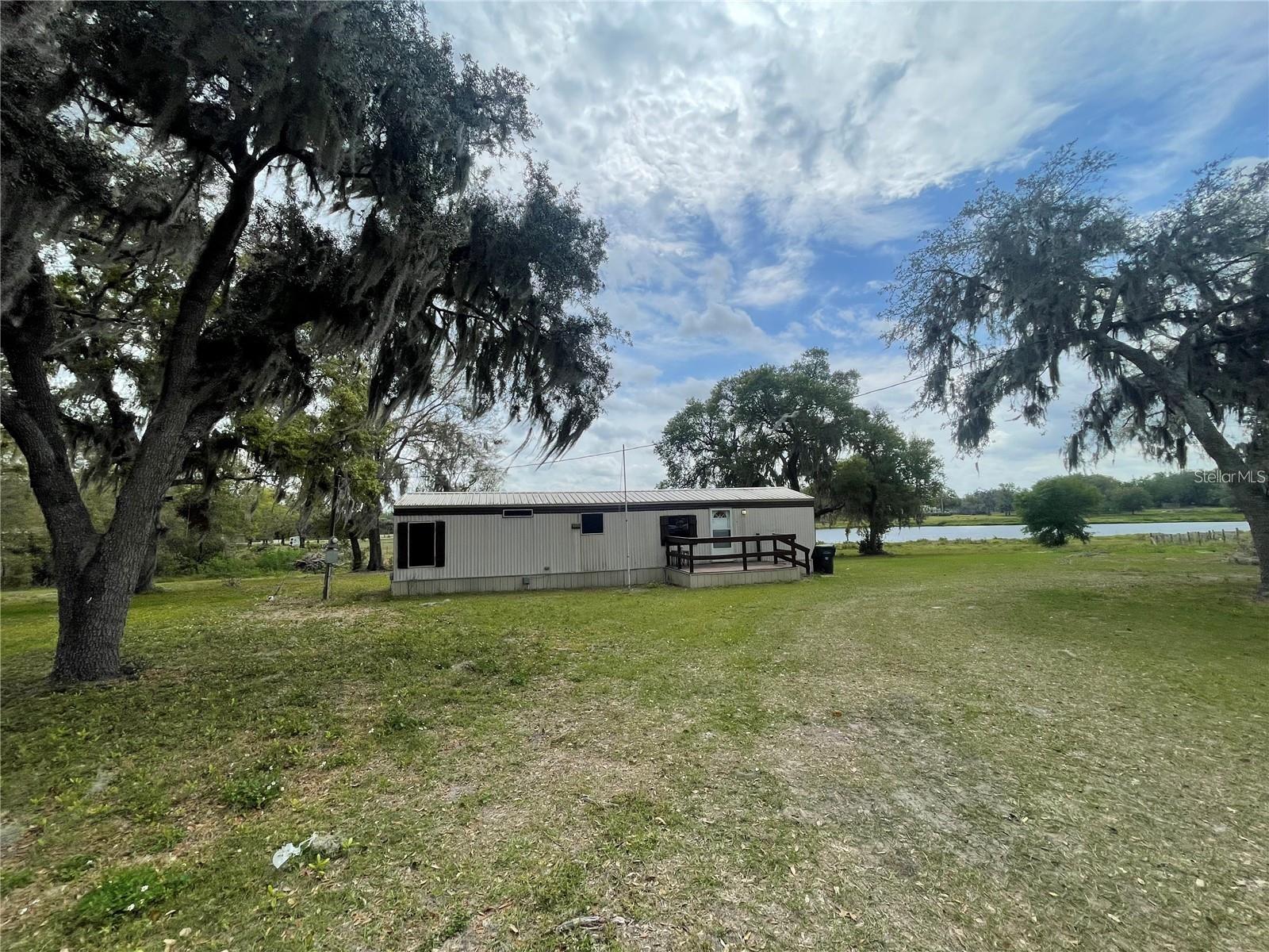 4385 Dietz Rd Property Photo 10