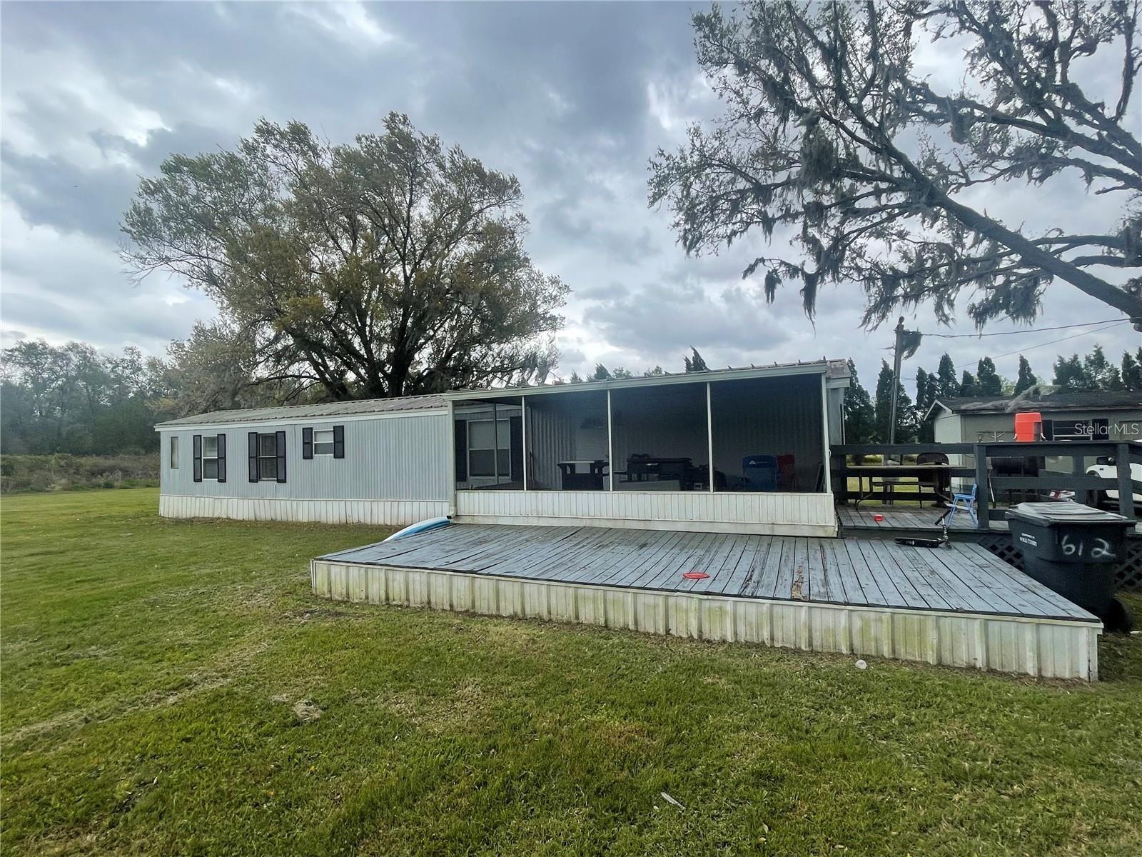 4385 Dietz Rd Property Photo 11