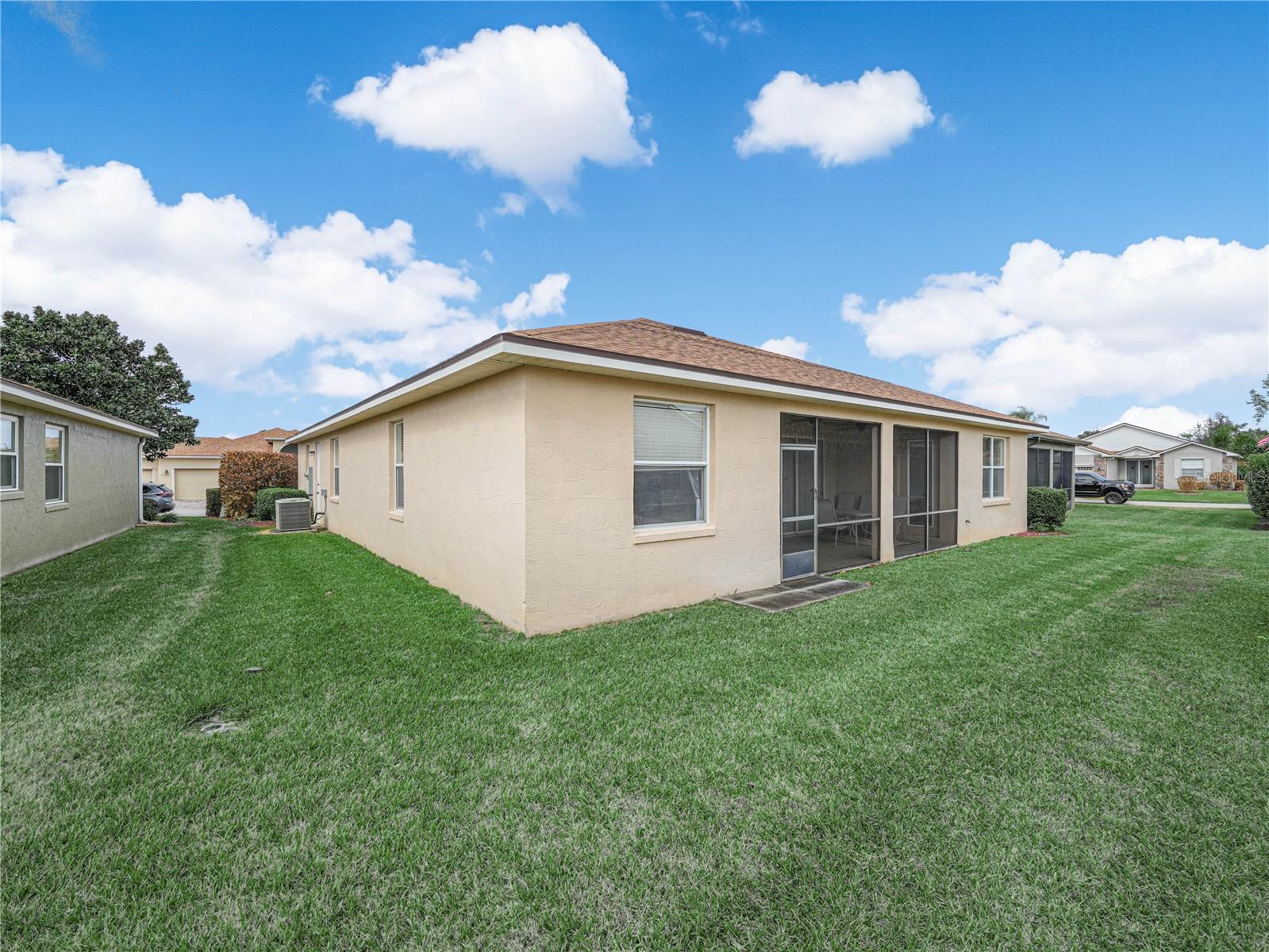 5264 Green Dr Property Photo 33