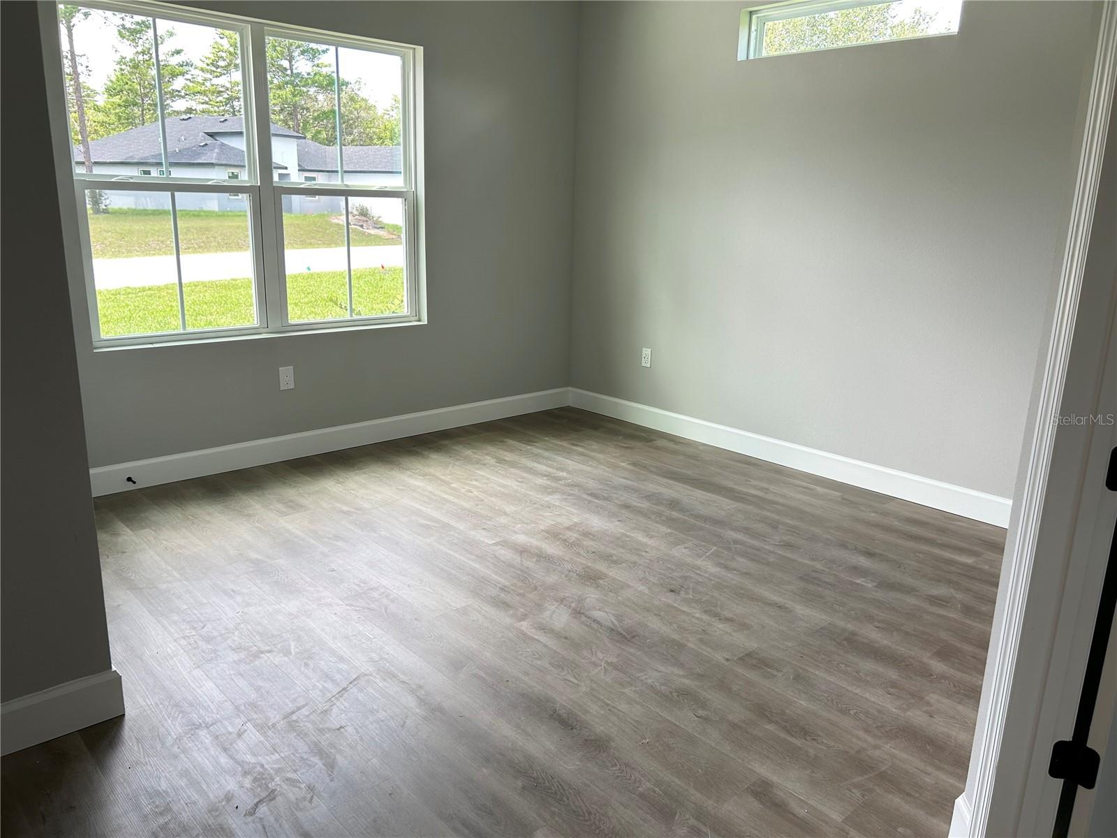 51 Grass St Property Photo 11