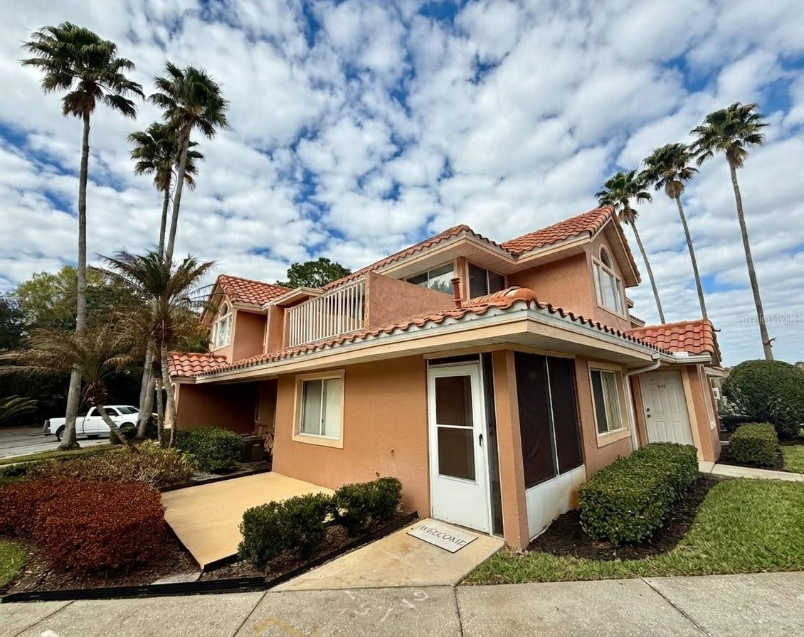 5202 WATERVIEW WAY #5202 Property Photo 1