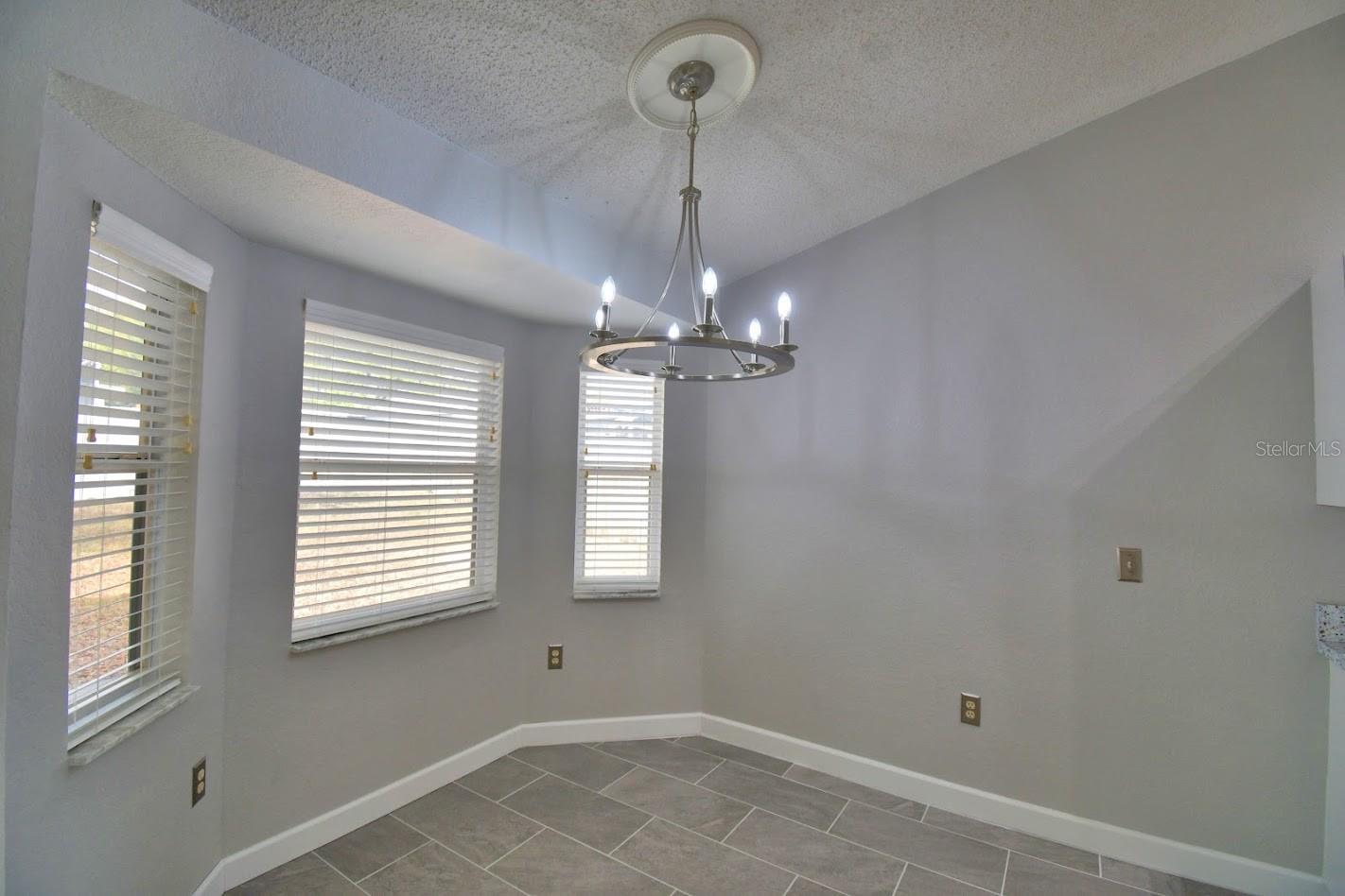 511 Heather Glen Dr Property Photo 14