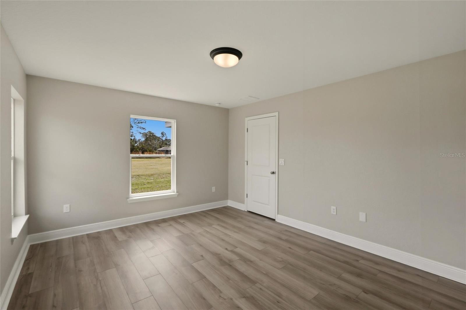 6809 Dickinson Dr Property Photo 13
