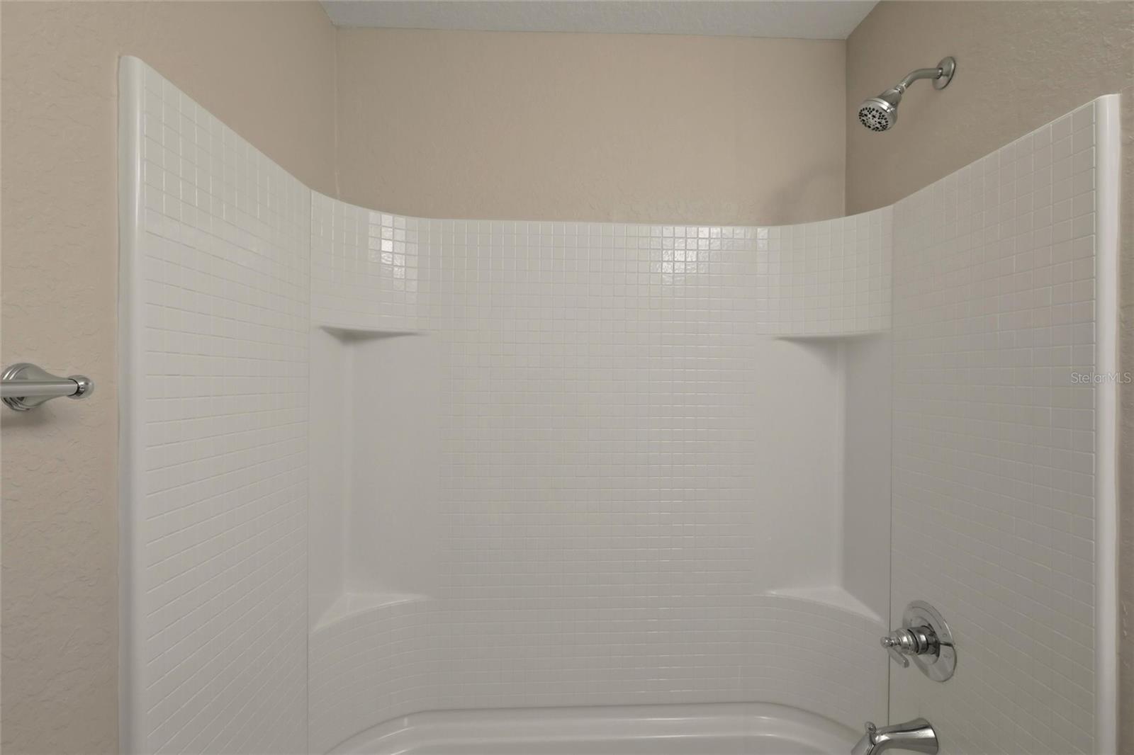 6809 Dickinson Dr Property Photo 24