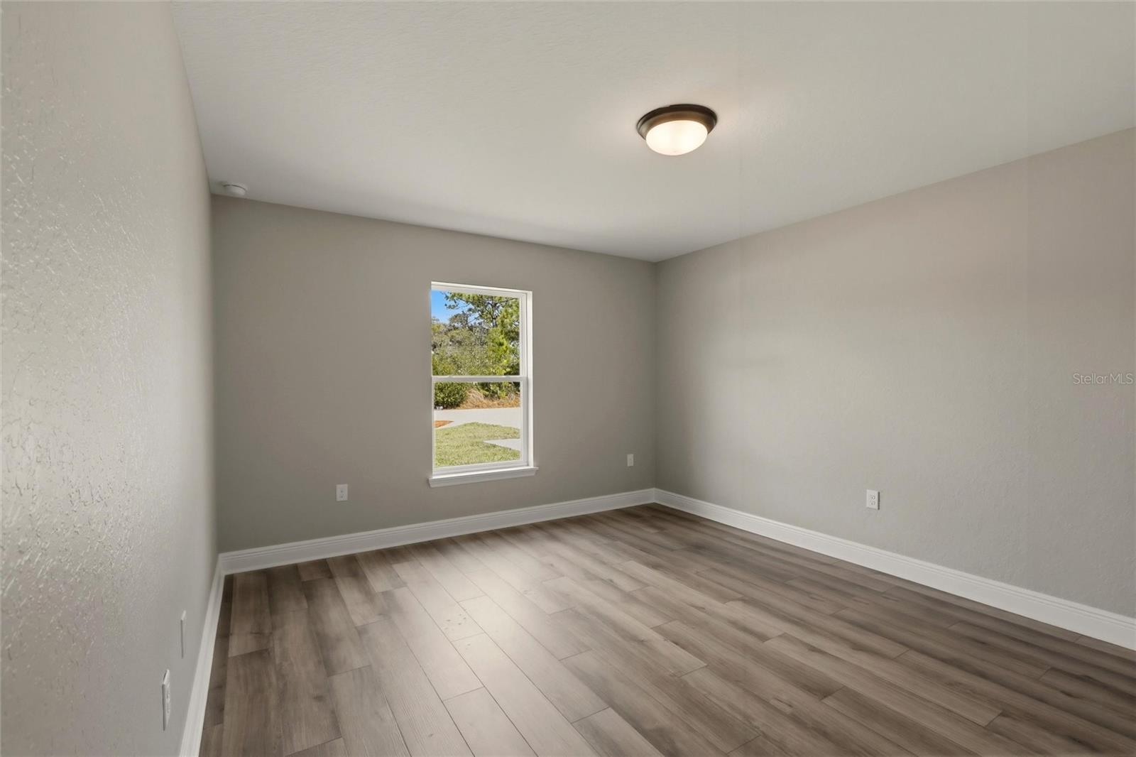 6809 Dickinson Dr Property Photo 28