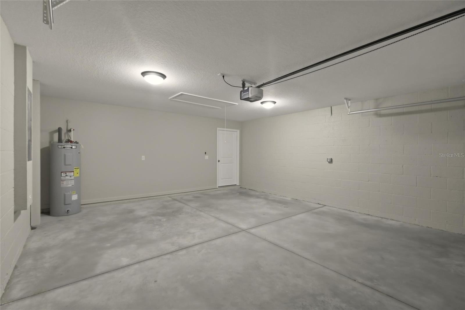 6809 Dickinson Dr Property Photo 33
