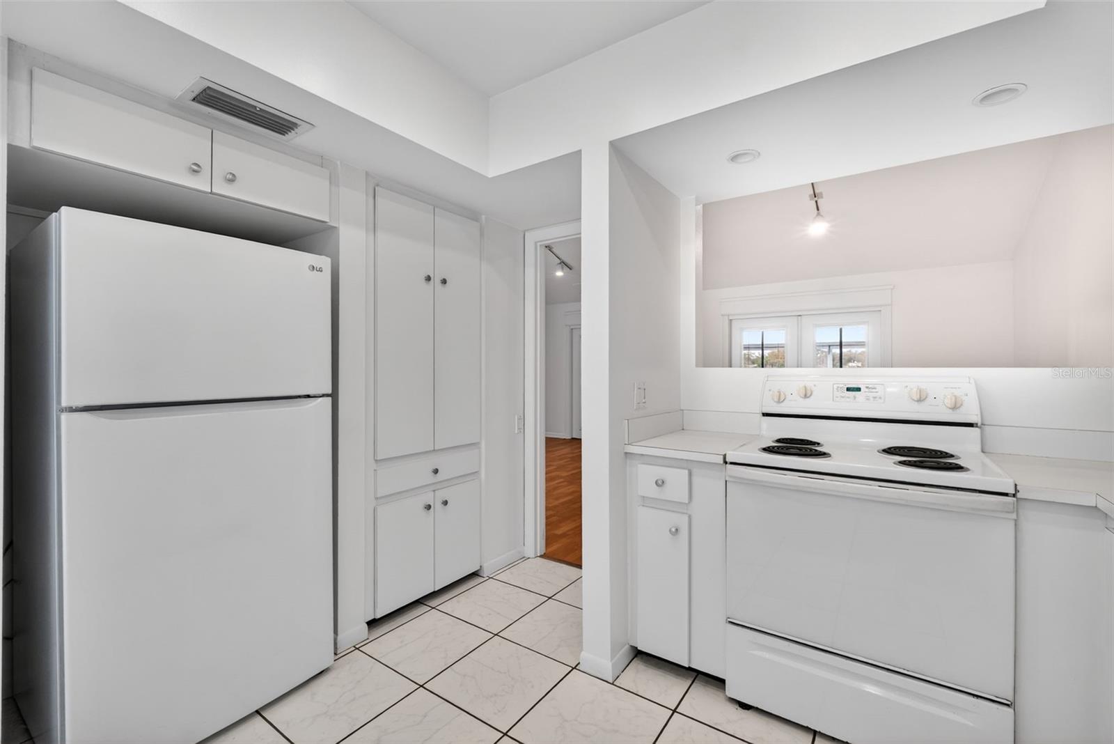 1502 Buckeye Rd Ne #4 Property Photo 12