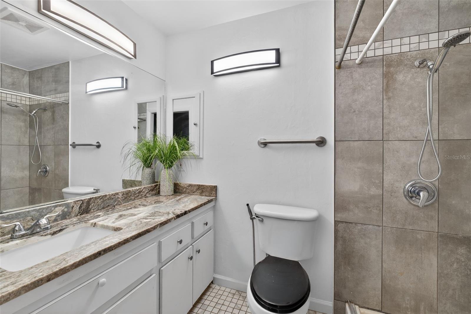 1502 Buckeye Rd Ne #4 Property Photo 23