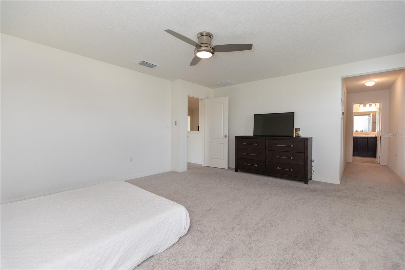 1531 Fuji Ct Property Photo 32