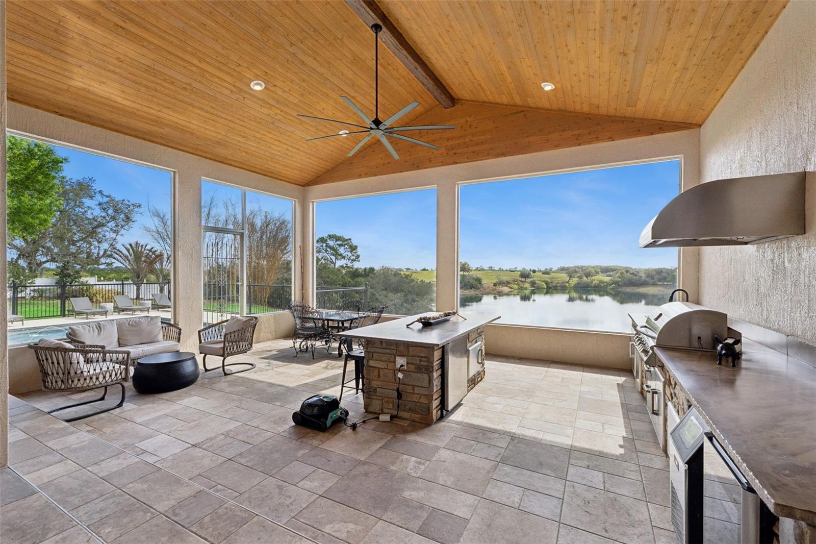 3231 Harbor Beach Dr Property Photo 34