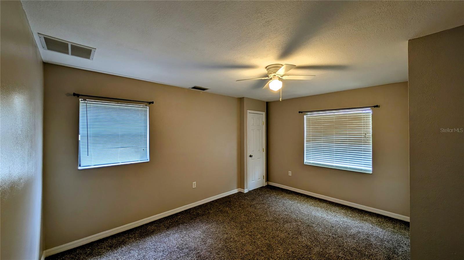624 N Lanier Ave Property Photo 25