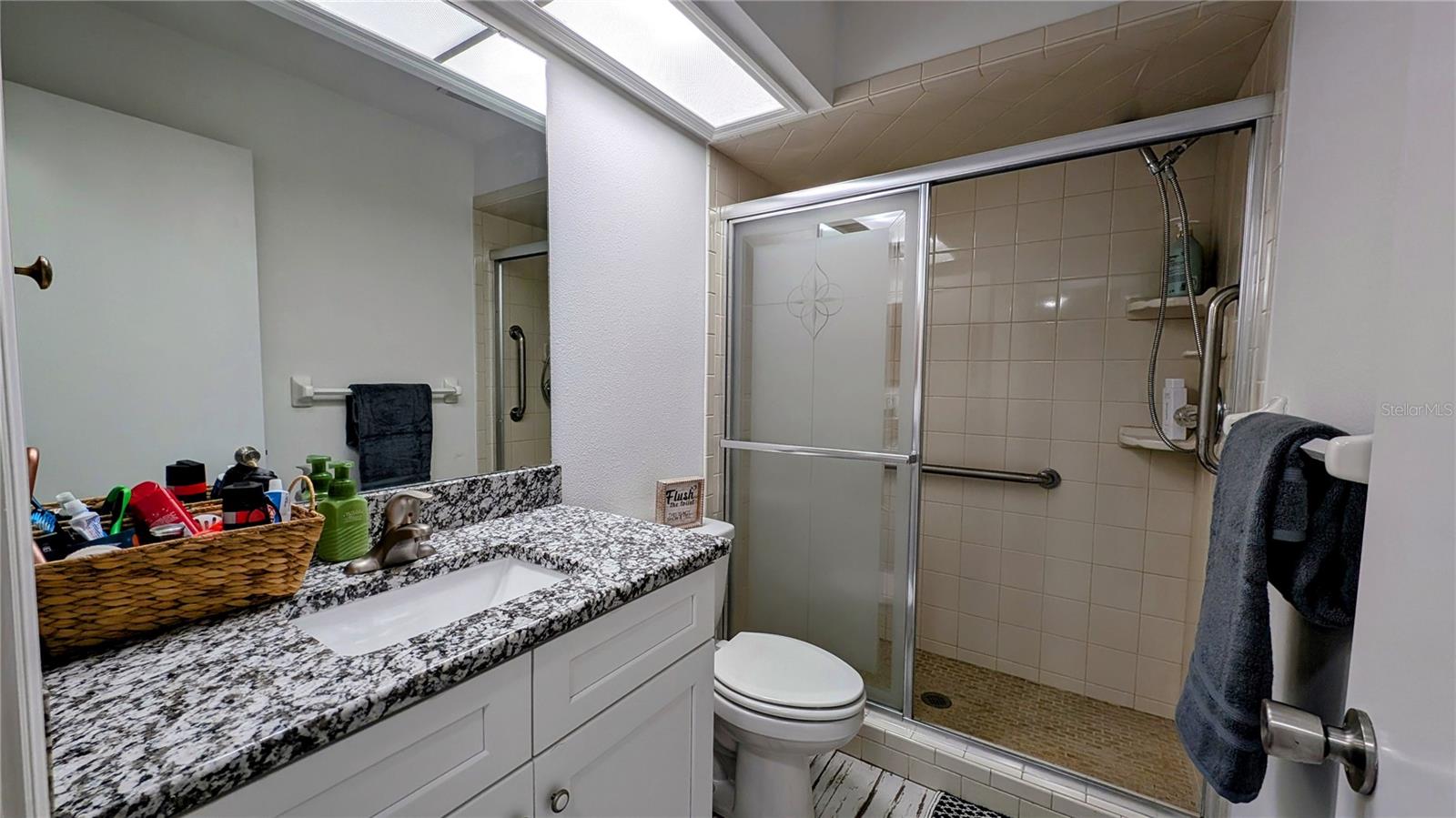 624 N Lanier Ave Property Photo 45