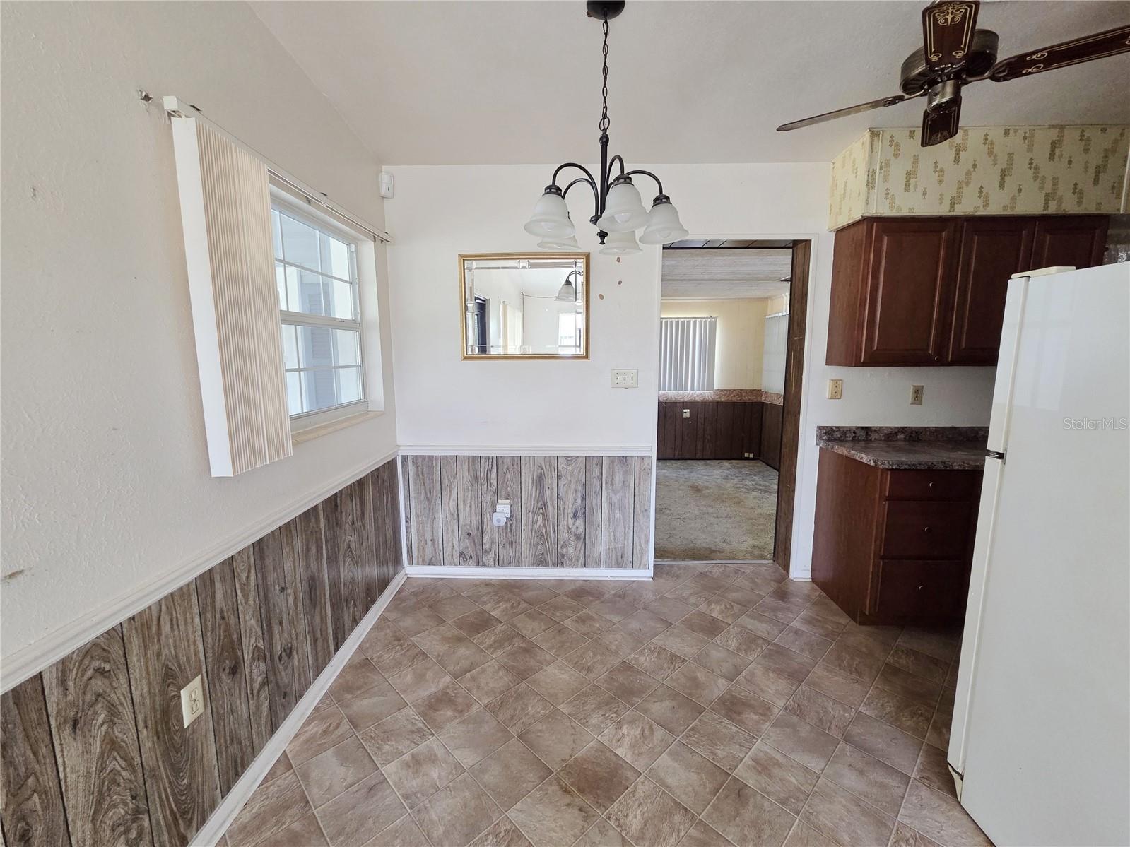 640 Forrest Dr Property Photo 7
