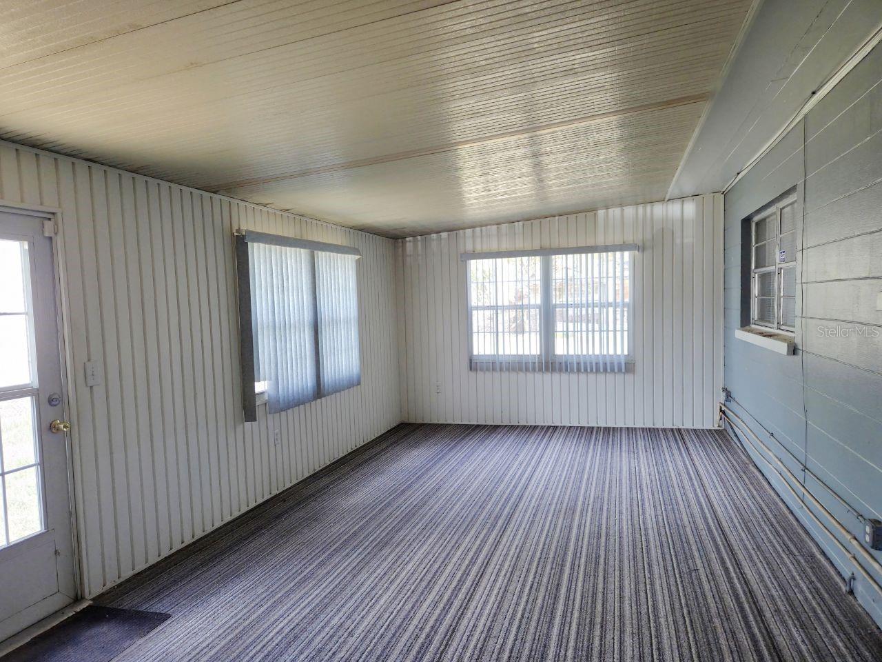 640 Forrest Dr Property Photo 10