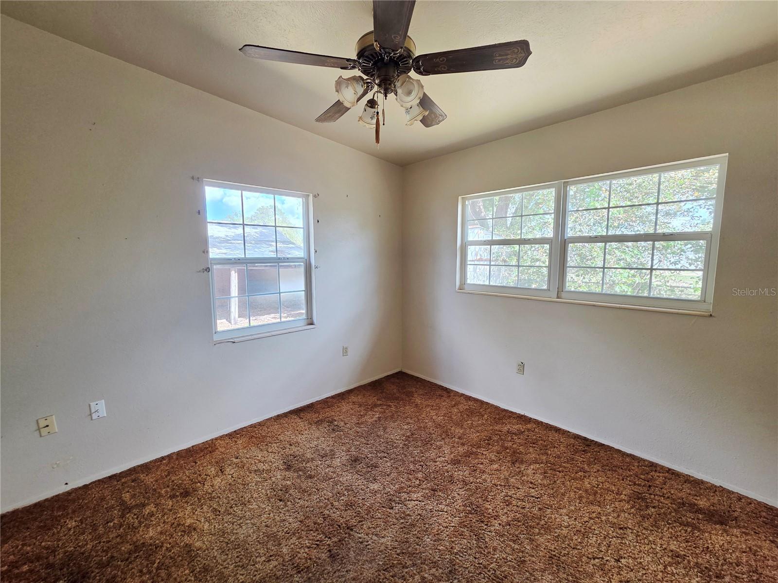 640 Forrest Dr Property Photo 15