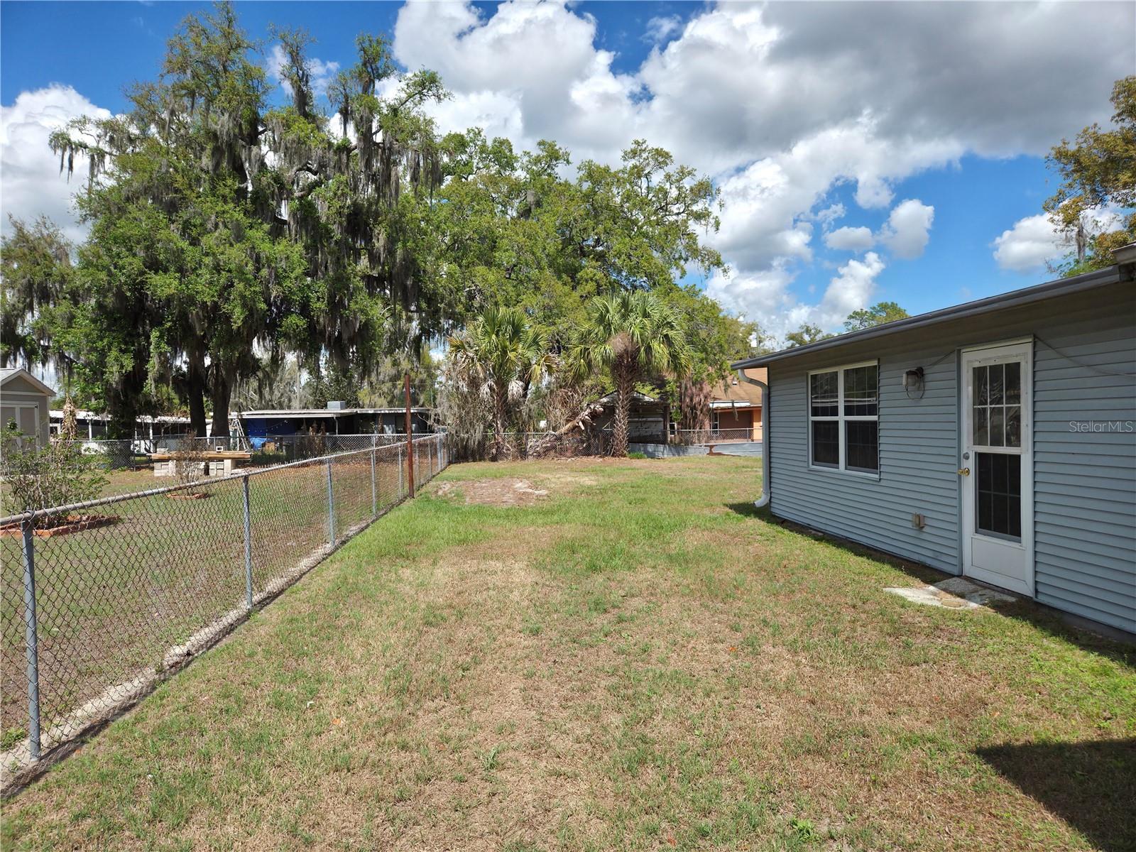 640 Forrest Dr Property Photo 27