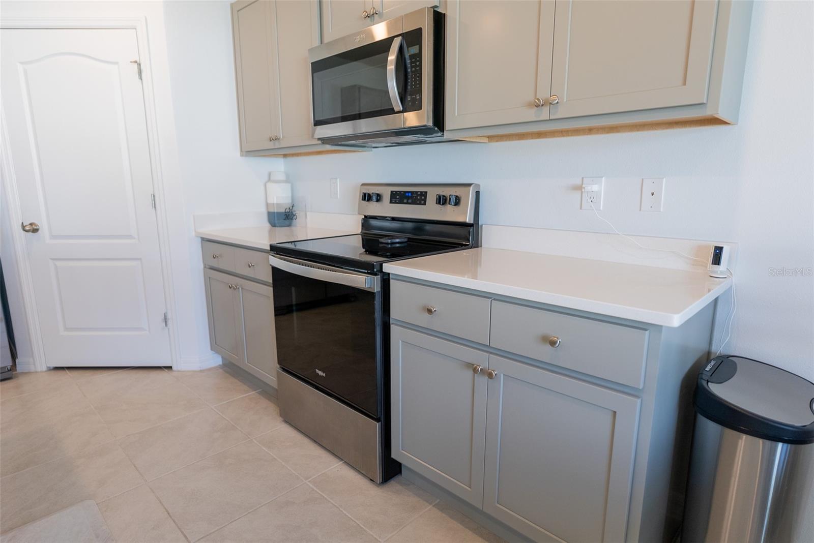 1063 Brimstone Cir Property Photo 7