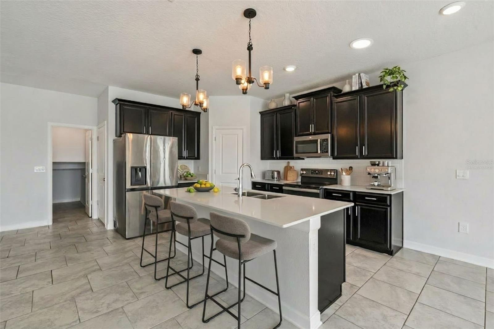 4360 Seven Canyons Dr Property Photo 8
