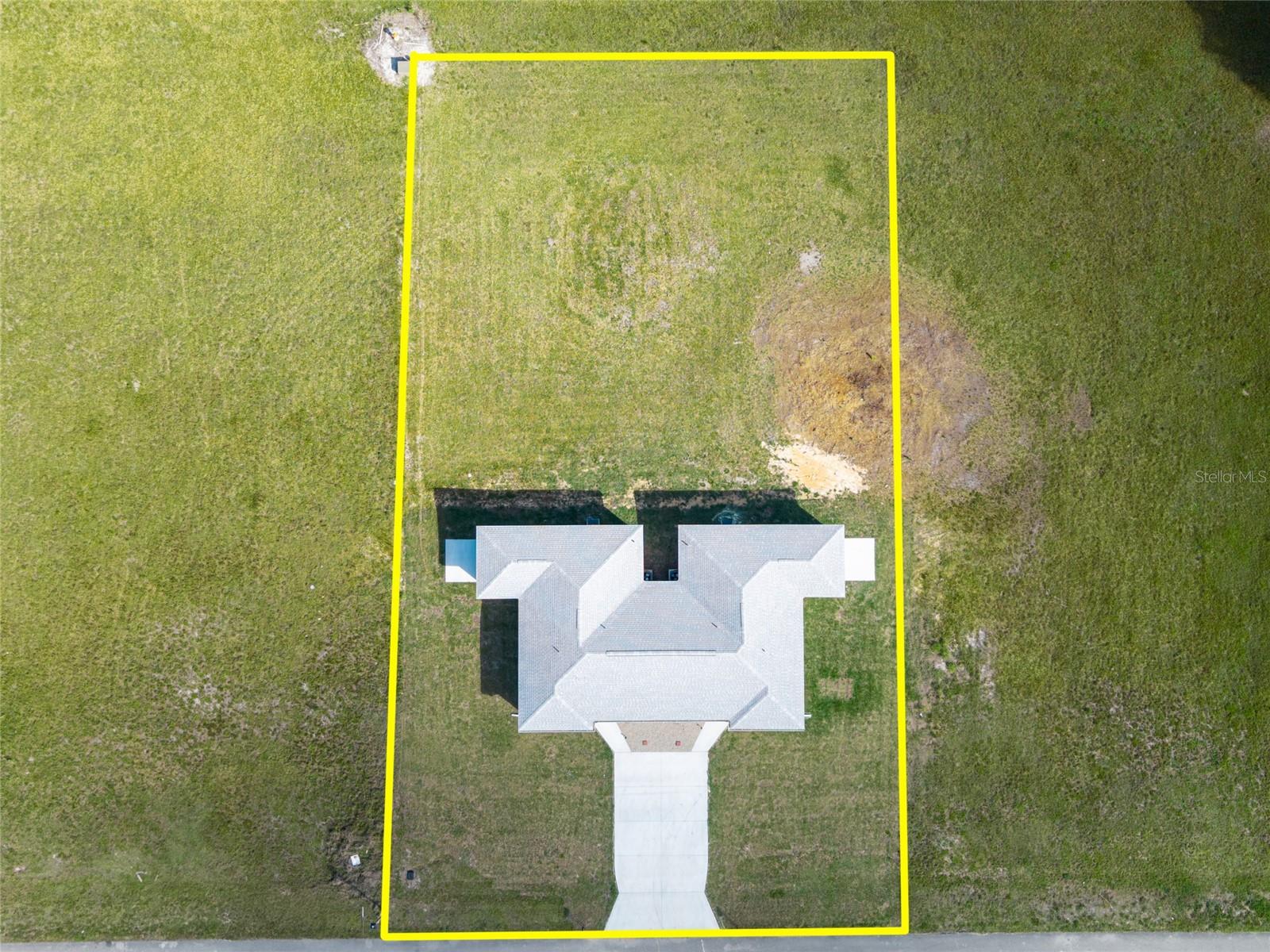 6301 Candler Ter Property Photo 3