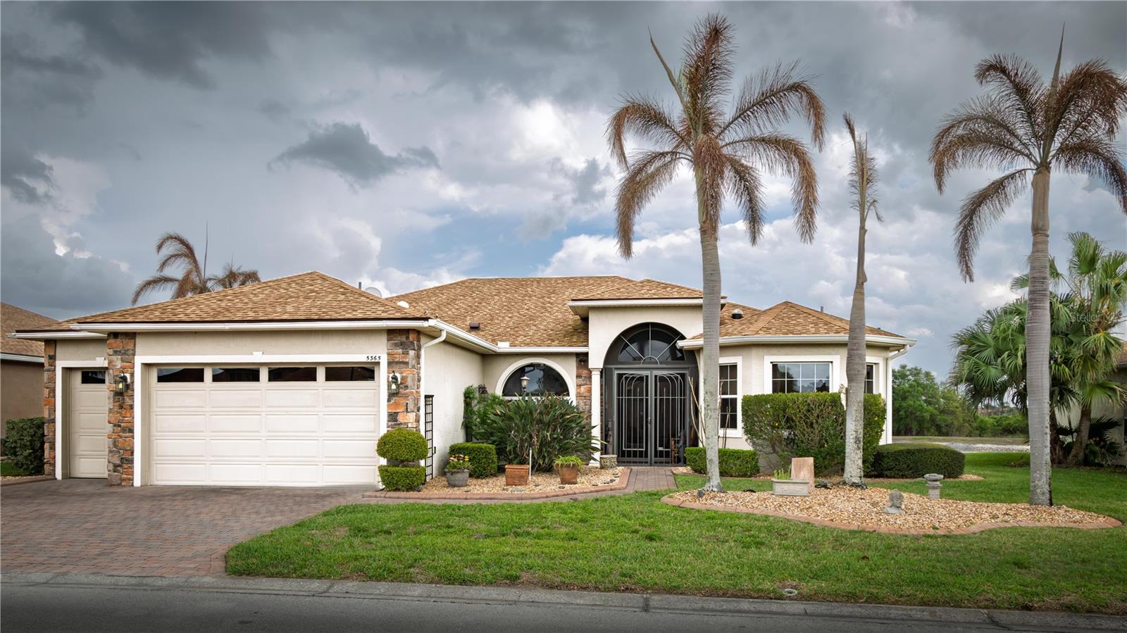 5365 Hogan Ln Property Photo 1