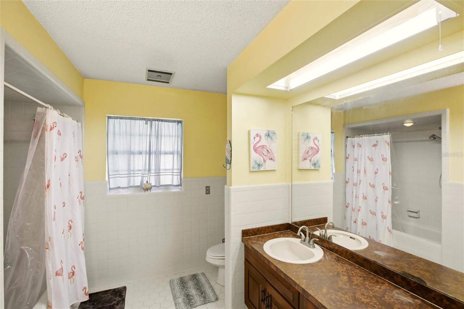 3903 Edison Ave Property Photo 26