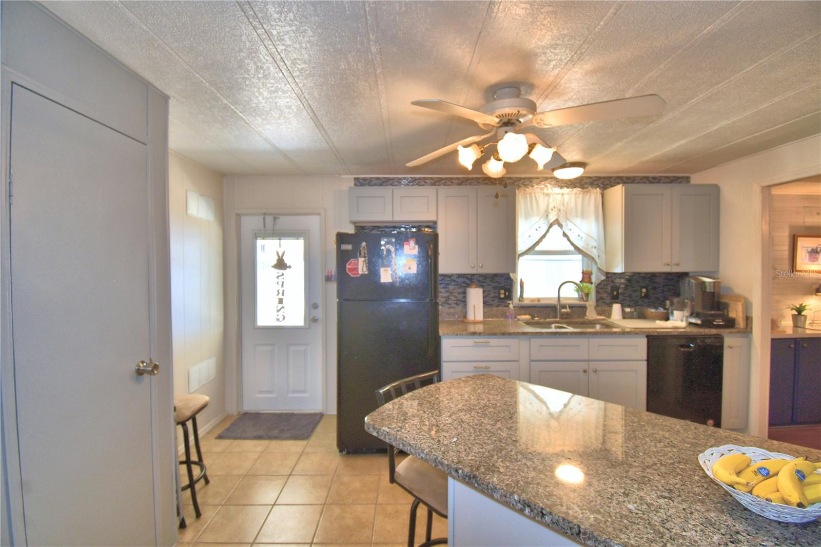 4918 Rosewood St Property Photo 21