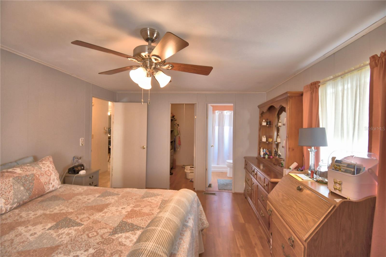 4918 Rosewood St Property Photo 30