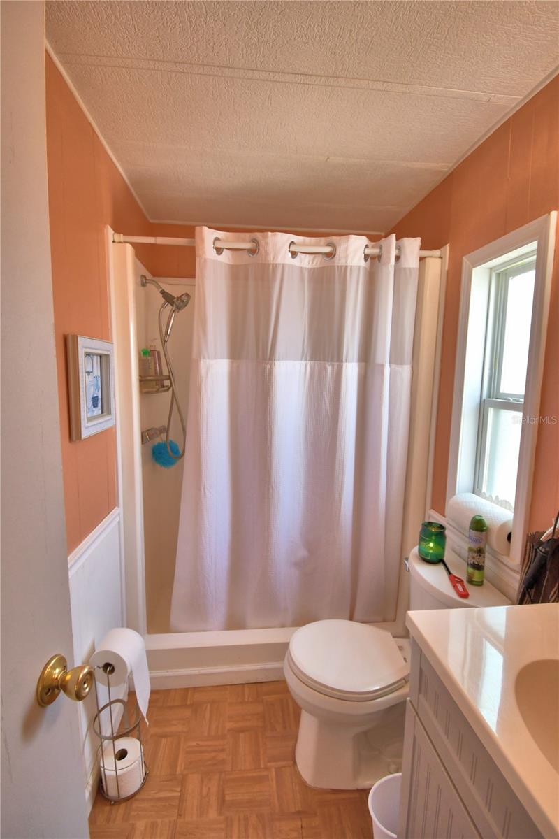 4918 Rosewood St Property Photo 33