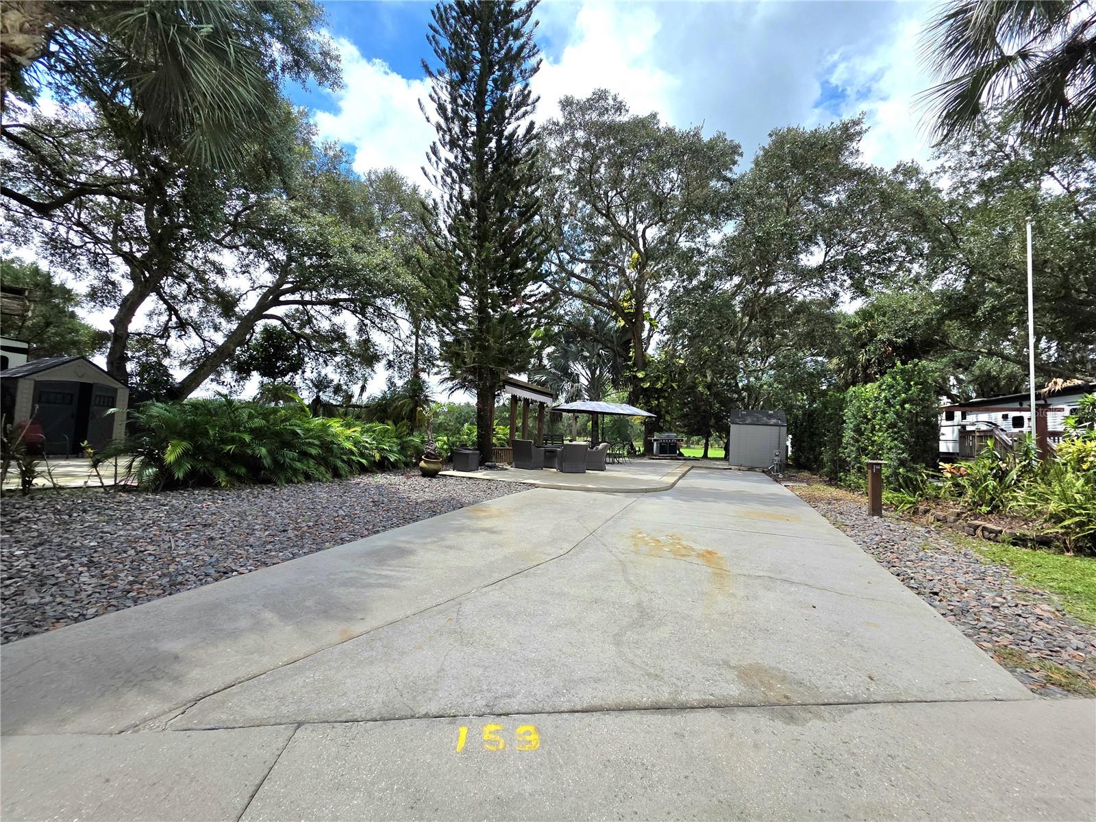 159 HORSESHOE BND Property Photo 1