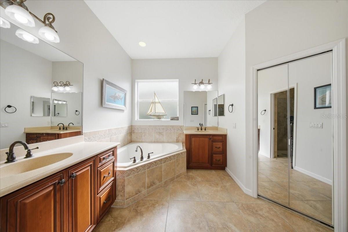 4193 Stone Creek Loop Property Photo 28