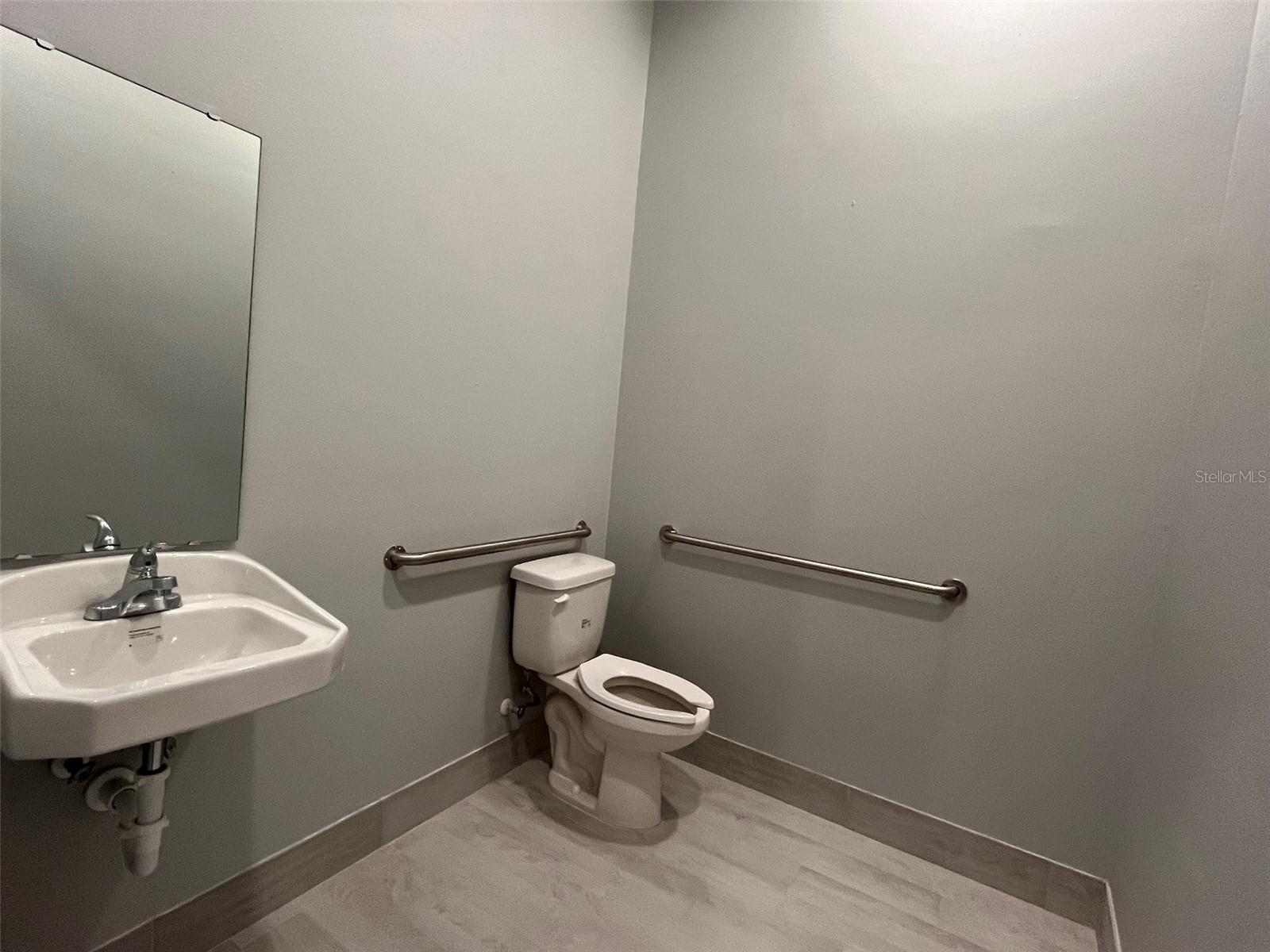 2019 21 St Nw Property Photo 10