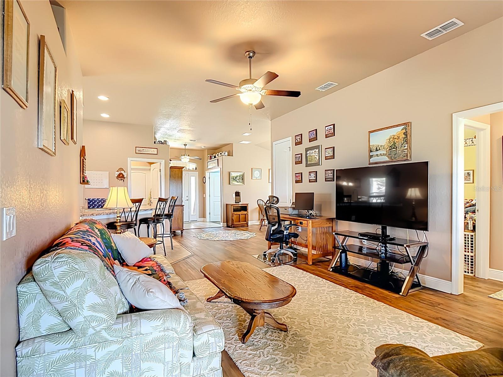1170 Legatto Loop Property Photo 5