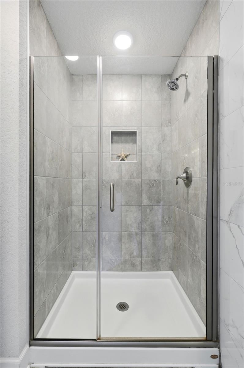 4000 Juliana Lake Dr Property Photo 22