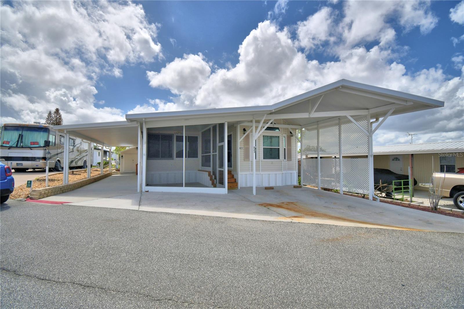 251 PATTERSON RD #B23 Property Photo 1