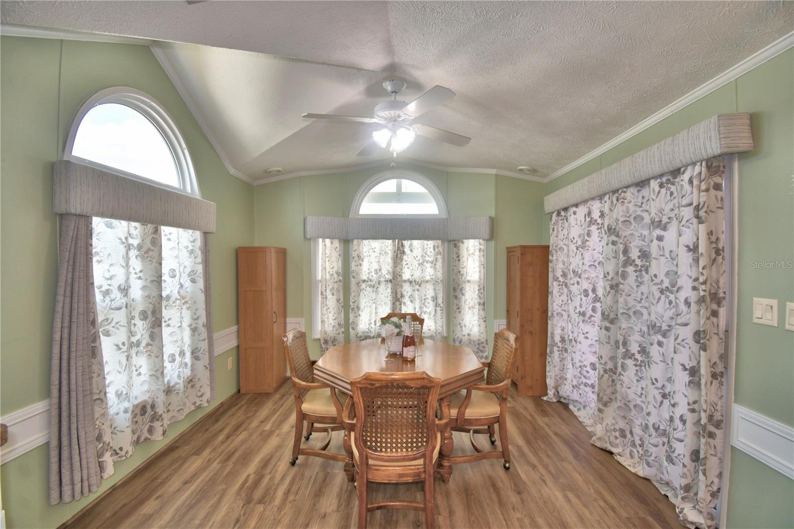 251 Patterson Rd #b23 Property Photo 18