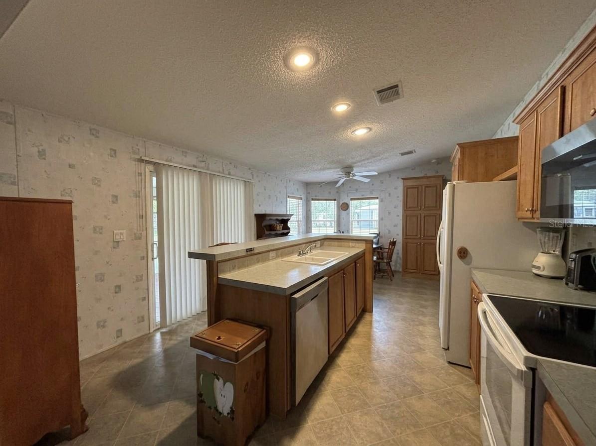 5320 Laurel Oak Dr Property Photo 7