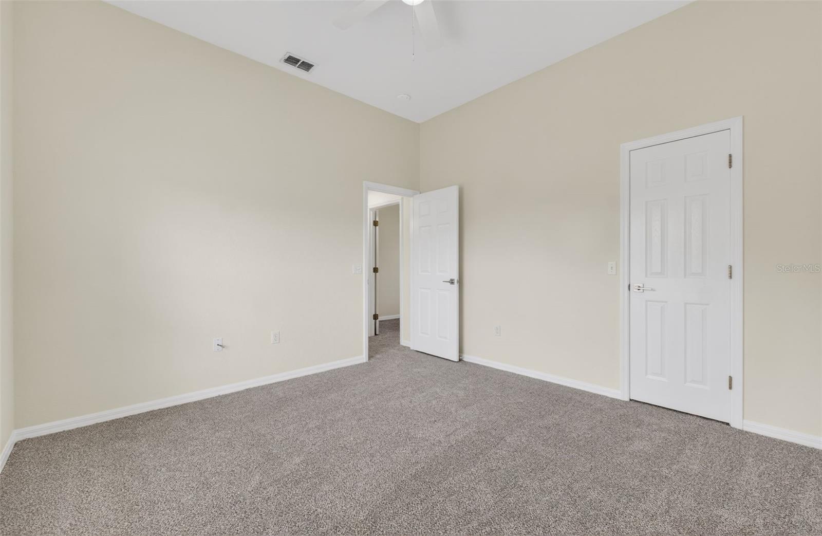 131 Ruby Lake Dr Property Photo 32