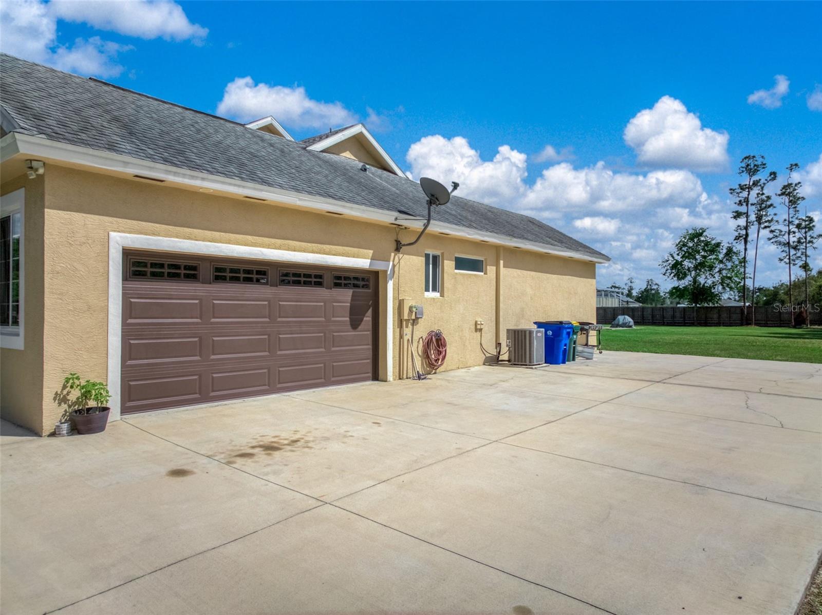 2009 Flower Ter Property Photo 41