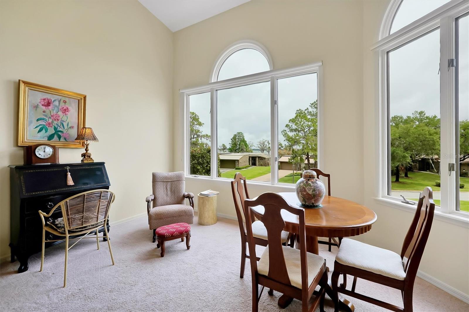 139 Woden Way Property Photo 11