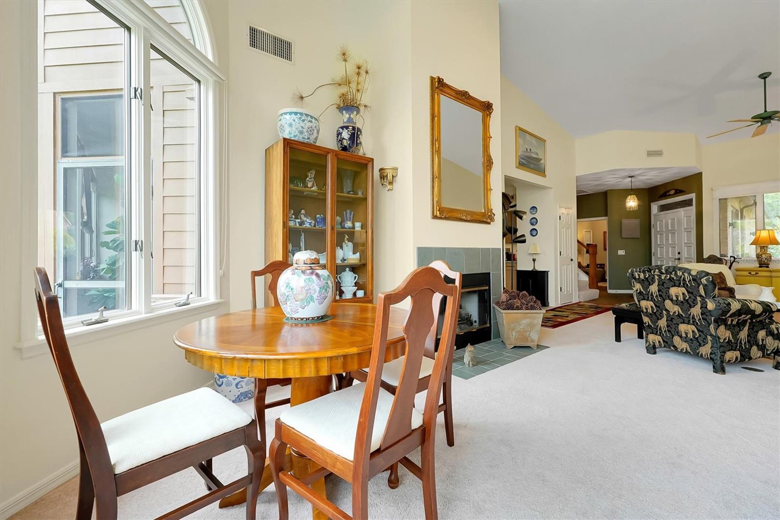139 Woden Way Property Photo 13
