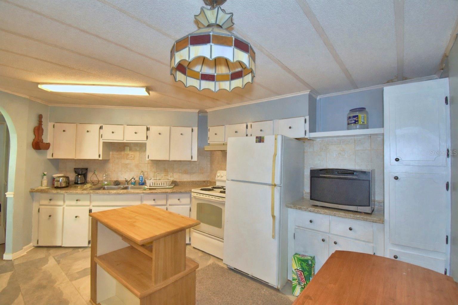4173 Rolling Oaks Dr Property Photo 9