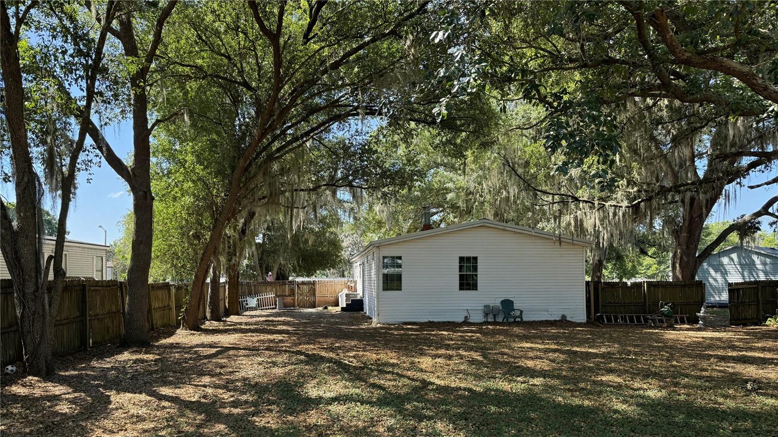 4817 Rollinglen Loop W Property Photo 4