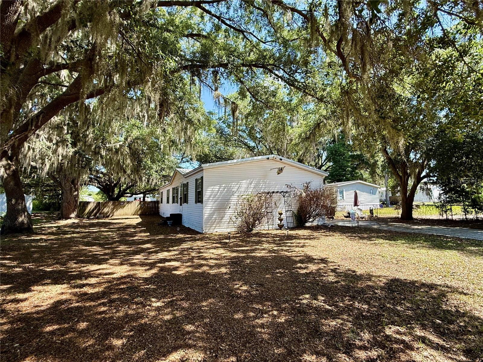 4817 Rollinglen Loop W Property Photo 5