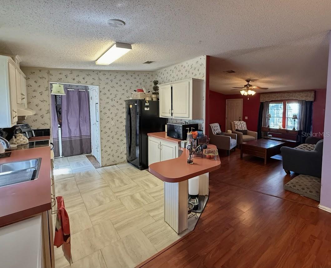 4817 Rollinglen Loop W Property Photo 7