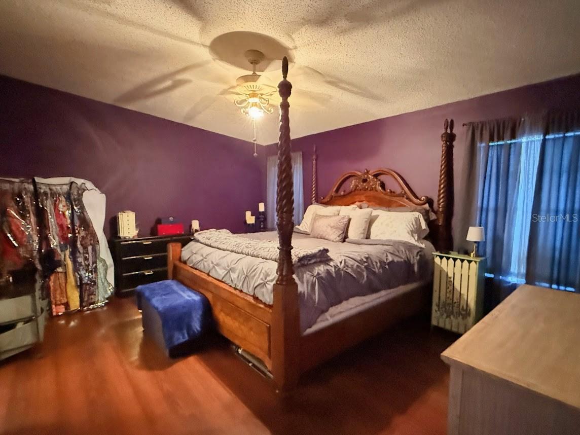 4817 Rollinglen Loop W Property Photo 13