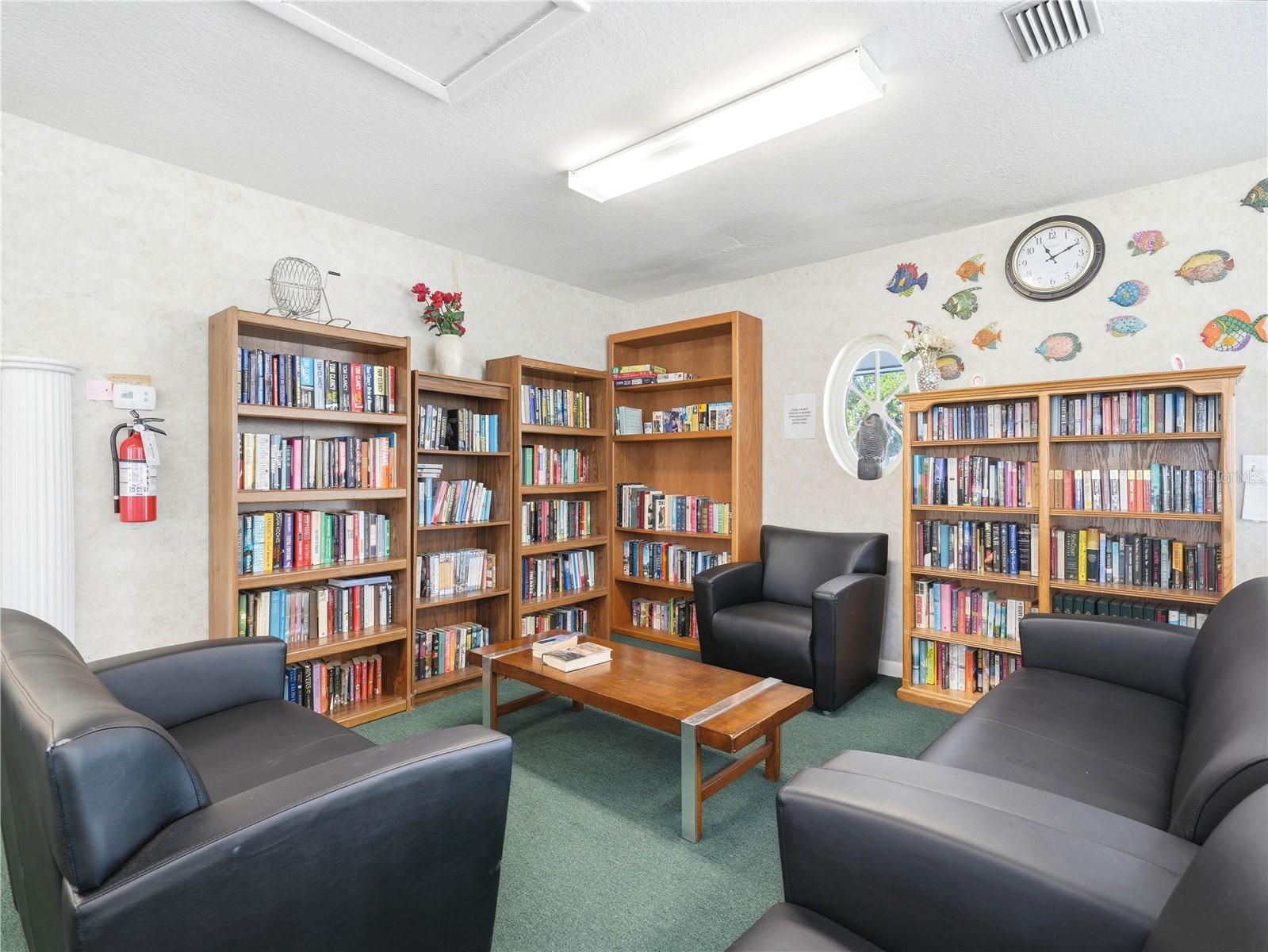601 Imperial Blvd Property Photo 8