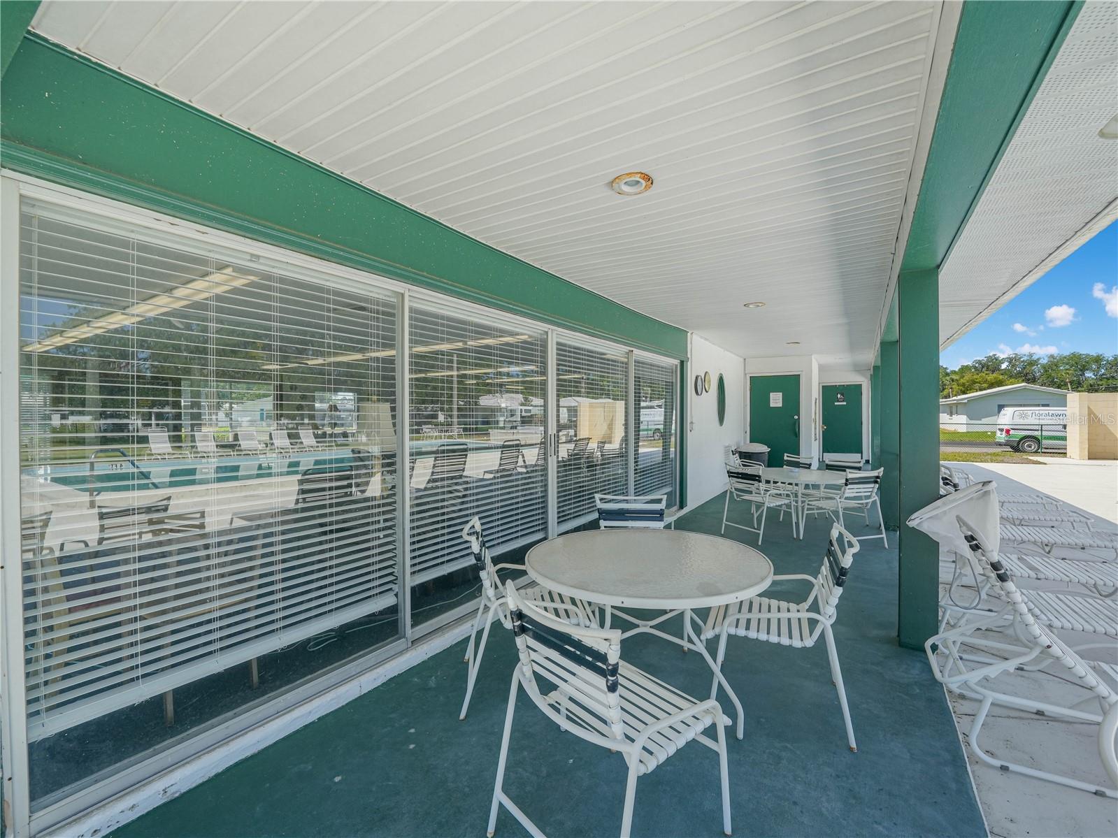 601 Imperial Blvd Property Photo 16