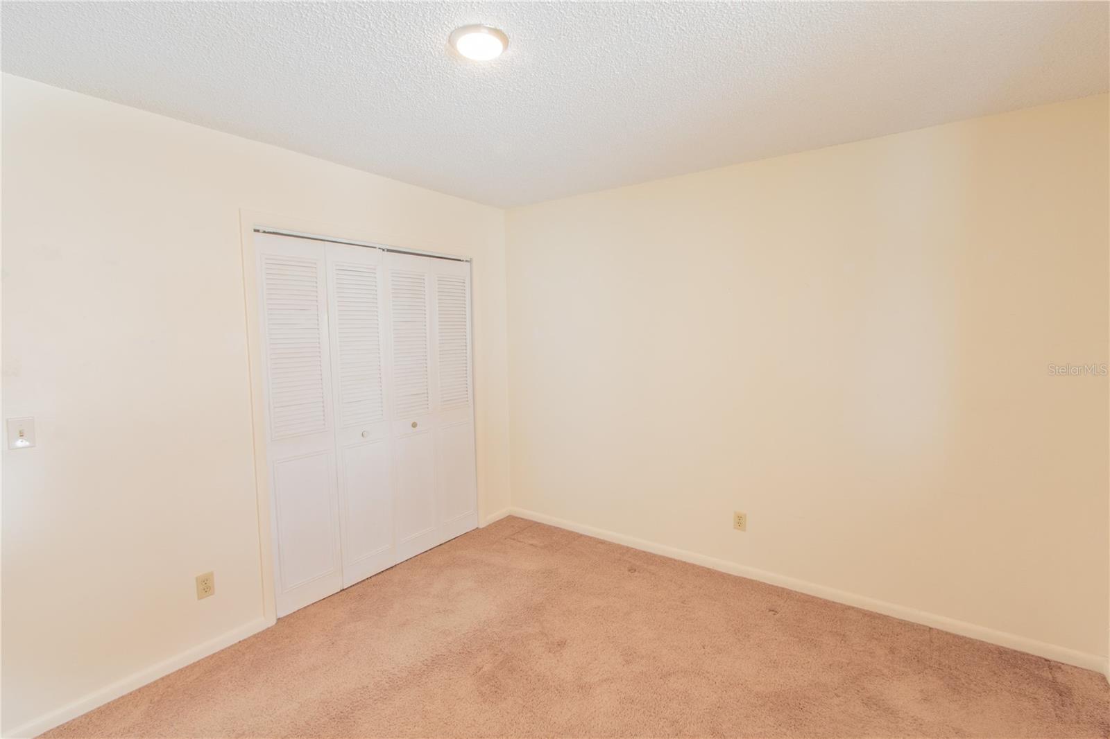 709 Mosley Rd Property Photo 10