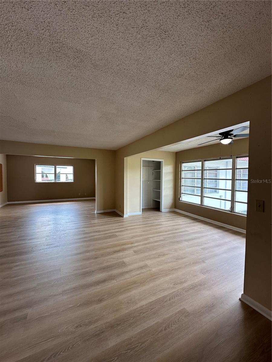 100 El Camino Dr #309 Property Photo 5